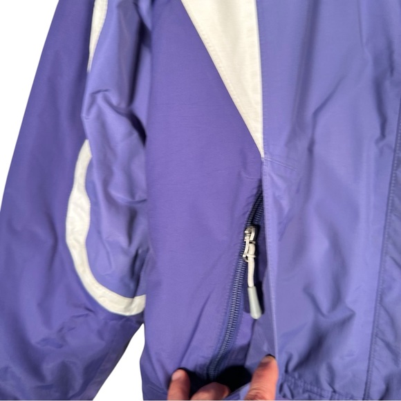 L.L.BEAN Heavy Insulated Winter Jacket - Picture 5 of 11